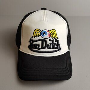 Almost new Von Dutch women's stylish trucker hat